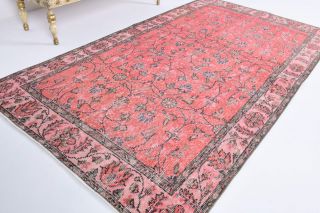 Vintage Area Rug - Thumbnail