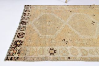 Vintage Natural Area Rug - Thumbnail