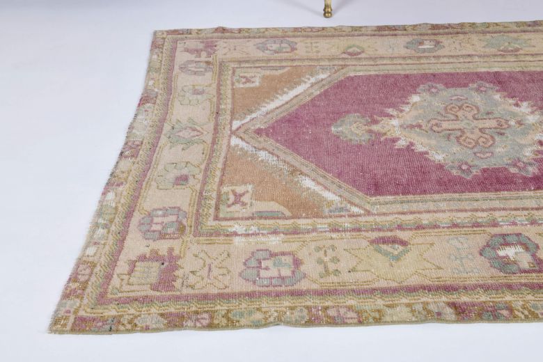 Vintage Area Varosh Rug