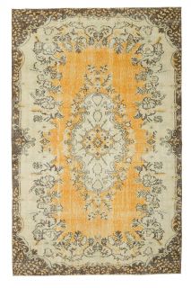 Vintage Area Rug - Thumbnail