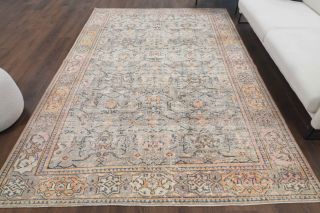 Vintage Area Rug - Thumbnail