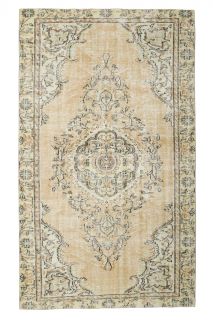 Vintage Area Rug - Thumbnail