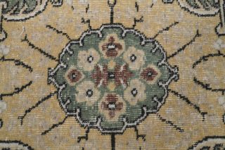 Vintage Area Rug - Thumbnail