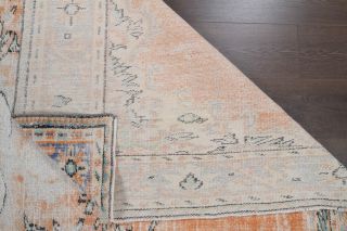 Vintage Area Rug - Thumbnail