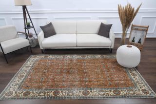 Vintage Area Rug - Thumbnail