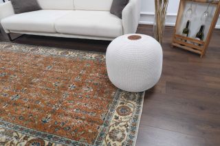 Vintage Area Rug - Thumbnail