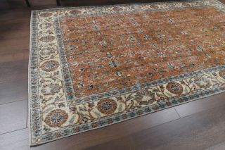 Vintage Area Rug - Thumbnail