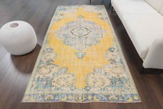 Vintage Area Rug - Thumbnail