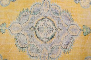 Vintage Area Rug - Thumbnail