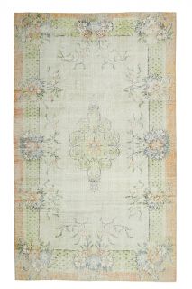 Vintage Area Rug - Thumbnail