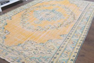 Vintage Area Rug - Thumbnail