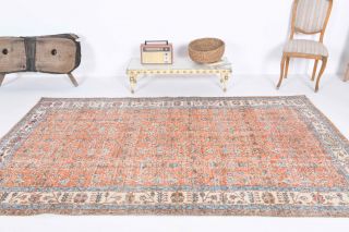 Vintage Turkish Area Rug - Thumbnail