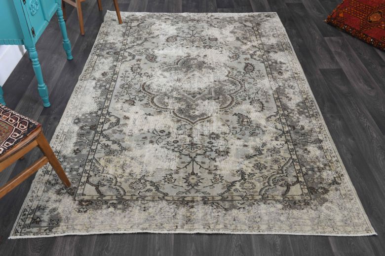 Vintage Distressed Floral Carpet