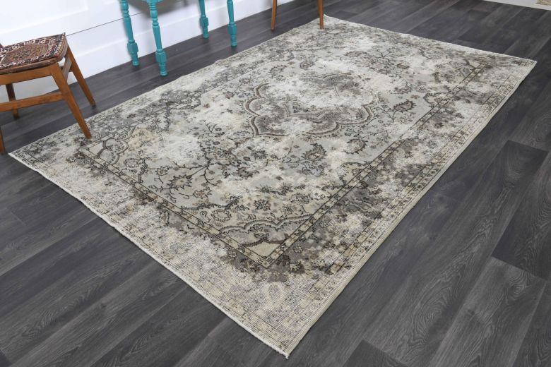 Vintage Distressed Floral Carpet