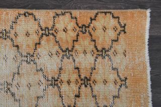 Vintage Area Rug - Thumbnail