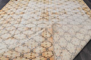 Vintage Area Rug - Thumbnail