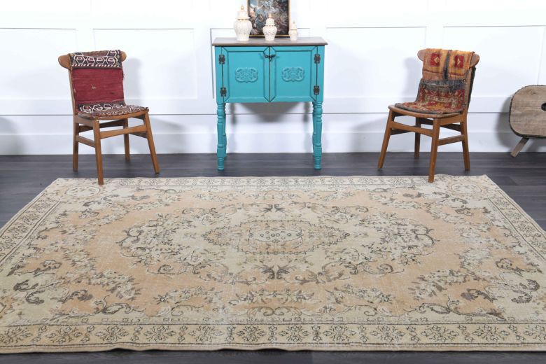 Vintage Oriental Area Anatolian Rug