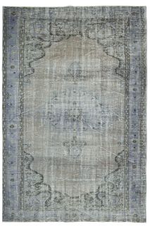 Muted Vintage Area Rug - Thumbnail