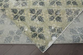 Vintage Floral Area Rug - Thumbnail