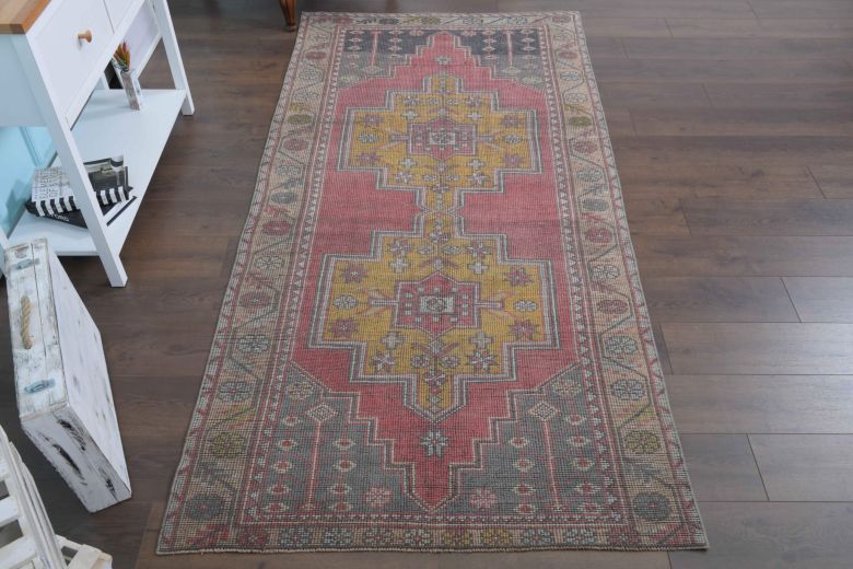 Varosh Vintage Area Rug