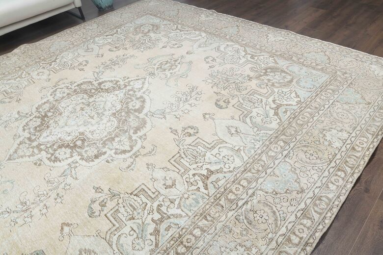 Vintage Hand-Knotted 10x12 Brown Persian Rug