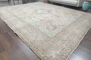 Vintage Hand-Knotted 10x12 Brown Persian Rug - Thumbnail