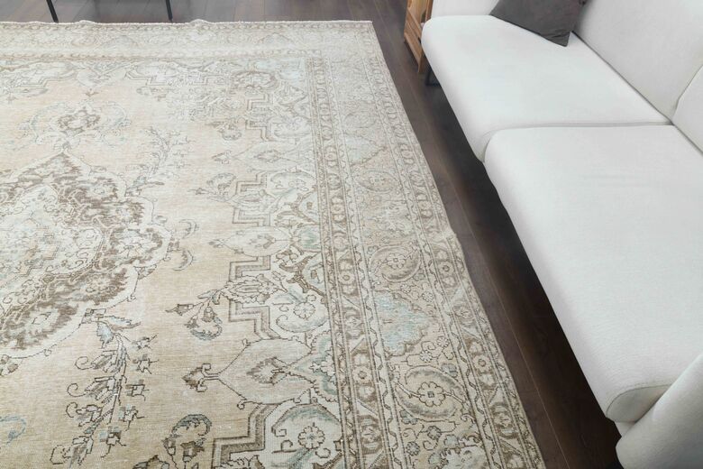 Vintage Hand-Knotted 10x12 Brown Persian Rug