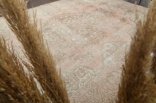 Vintage Hand-Knotted 10x12 Pink Persian Rug - Thumbnail