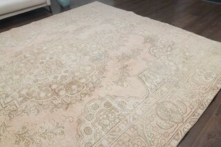 Vintage Hand-Knotted 10x12 Pink Persian Rug - Thumbnail