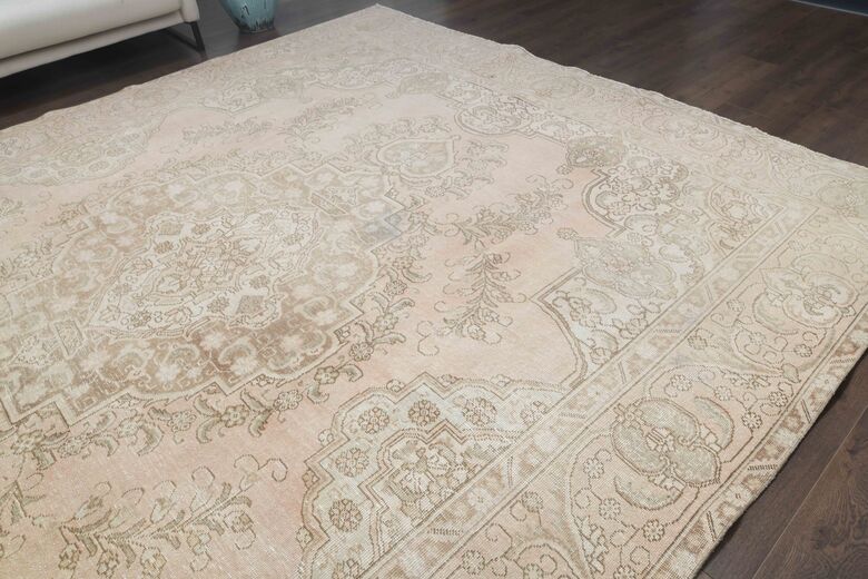 Vintage Hand-Knotted 10x12 Pink Persian Rug