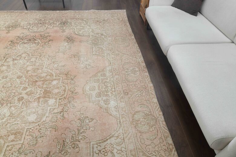 Vintage Hand-Knotted 10x12 Pink Persian Rug