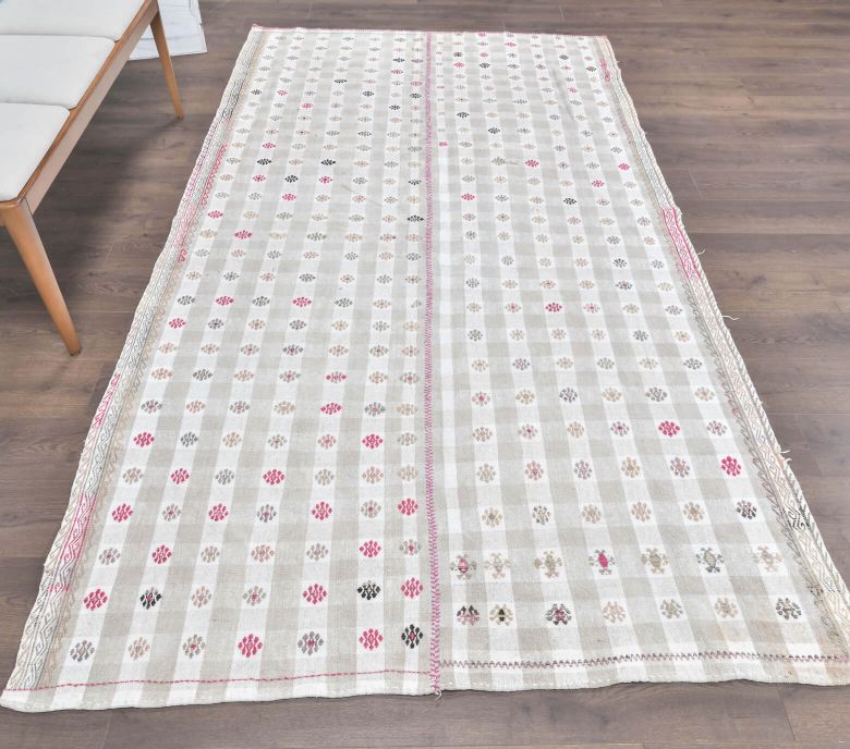 Vintage Floral Area Rug