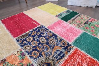 Vintage Patchwork Area Rug - Thumbnail