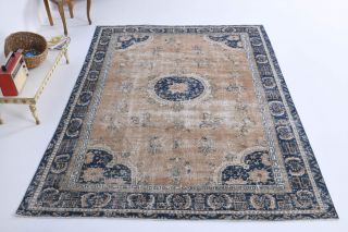 Vintage Large Area Rug - Thumbnail