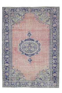 Vintage Area Rug - Thumbnail