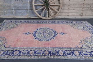 Vintage Area Rug - Thumbnail