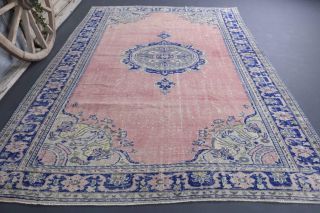 Vintage Area Rug - Thumbnail