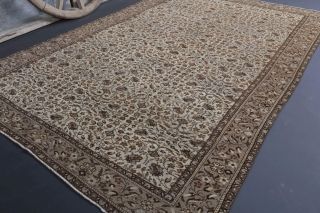 Vintage Area Rug - Thumbnail