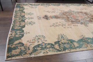 Vintage Area Rug - Thumbnail