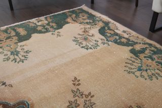 Vintage Area Rug - Thumbnail