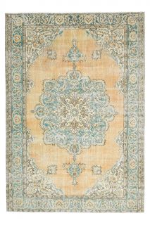 Vintage Area Rug - Thumbnail