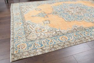 Vintage Area Rug - Thumbnail