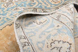 Vintage Area Rug - Thumbnail