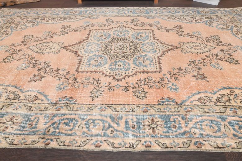 Vintage Oriental Area Rug