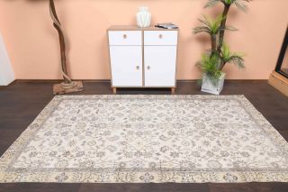 Vintage Area Rug - Thumbnail