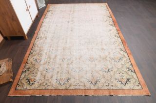 Vintage Area Rug - Thumbnail