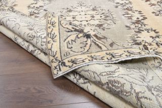 Vintage Anatolian Area Rug - Thumbnail