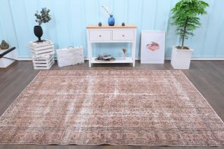 Vintage Area Rug - Thumbnail