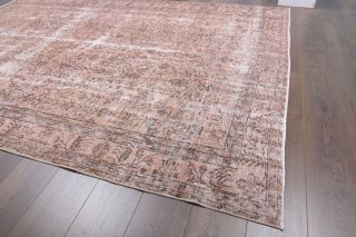 Vintage Area Rug - Thumbnail