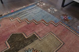 Antique Living Room Rug - Thumbnail